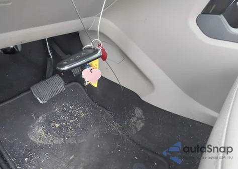 2018 Ford Escape Titanium from USA, damaged, VIN 1FMCU9J92JUB74595